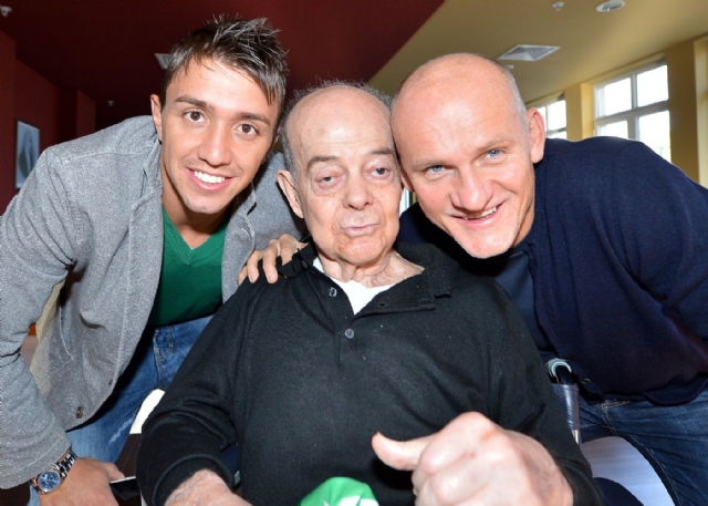 Turgay Şeren'e büyük onur